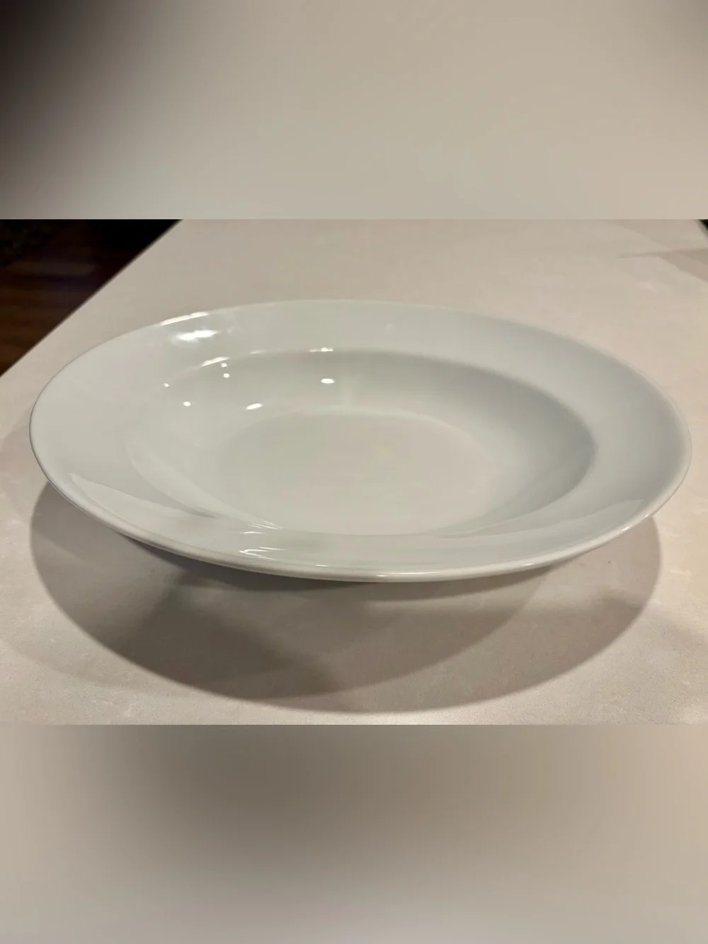 Pottery Barn Great White 2 Oval serving dish (OV13)